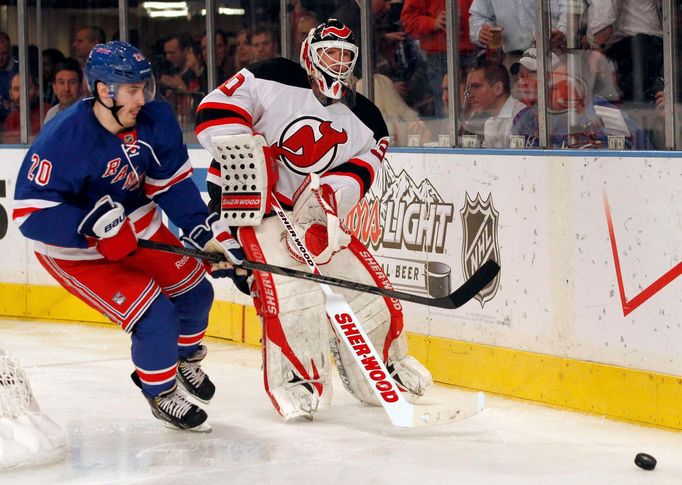 Souboj Kreidera s Brodeurem v zápase NY Rangers - New Jersey Devils