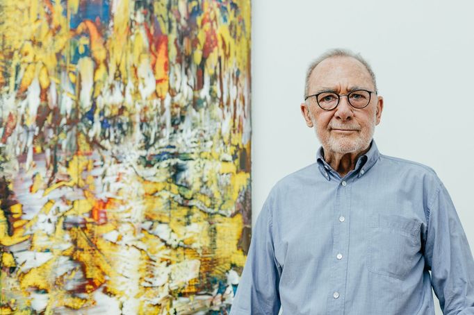 Gerhard Richter na starší výstavě v drážďanském Albertinu, 2017.