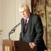 Zeman prý vládu jmenuje