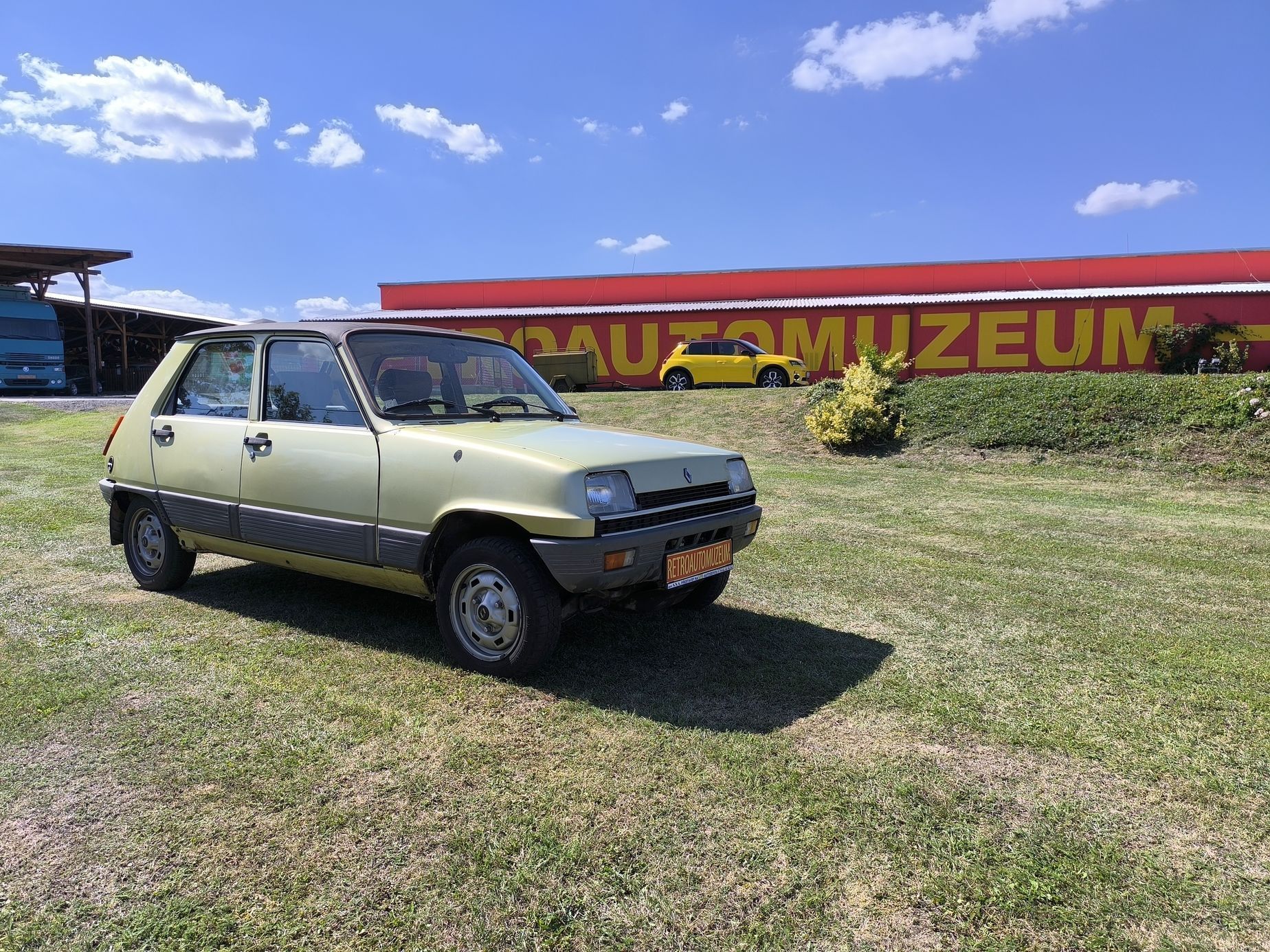 Renault 5