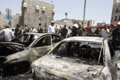 Damašek je terčem náletů, centrem města otřásl výbuch