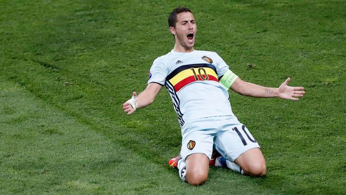 Radost belgického kapitána Edena Hazarda v utkání s Maďarskem.