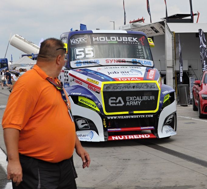 Adam Lacko v Buggyře na závodě ME tahačů na Hungaroringu 2019.