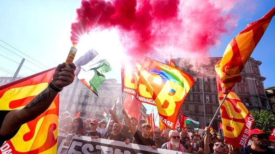 „Zablokujme vše.“ Italští levičáci protestují na podporu Gazy