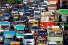 Indické Dillí s okamžitou platností zakázalo naftová auta. Předčilo i nejradikálnější evropská města