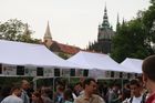 Festival se konal v zahradě za Královským letohrádkem v areálu Pražského hradu.