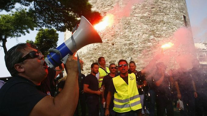 Řecké odbory svolaly na příští týden další generální stávku.