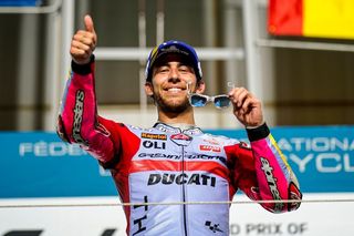 Enea Bastianini z týmu Gresini slaví vítězství v GP Kataru MotoGP