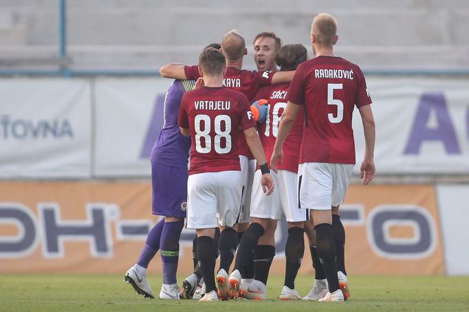 Radost Sparty v zápase 4. ligového kola Teplice - Sparta.