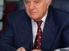 Eduard Ševardnadze, bývalý sovětský ministr zahraničí a gruzínský prezident.