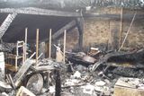 Hasiči v dýchacích přístrojích včasným zásahem zabránili šíření plamenů na střechu sousedních domů. Poté se věnovali hašení ohniska požáru. Zásah trval přes tři hodiny. Způsobená škoda byla vyčíslena na více než milion korun.