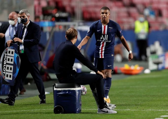 Thomas Tuchel a Kylian Mbappé v semifinále LM Lipsko - Paris St. Germain