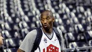 Trénink amerických basketbalistů. Chybět na něm nemůže ani Kobe Bryant, kterému se za srovnání s legendárním Dream Teamem z roku 1992 vysmál i Michael Jordan.