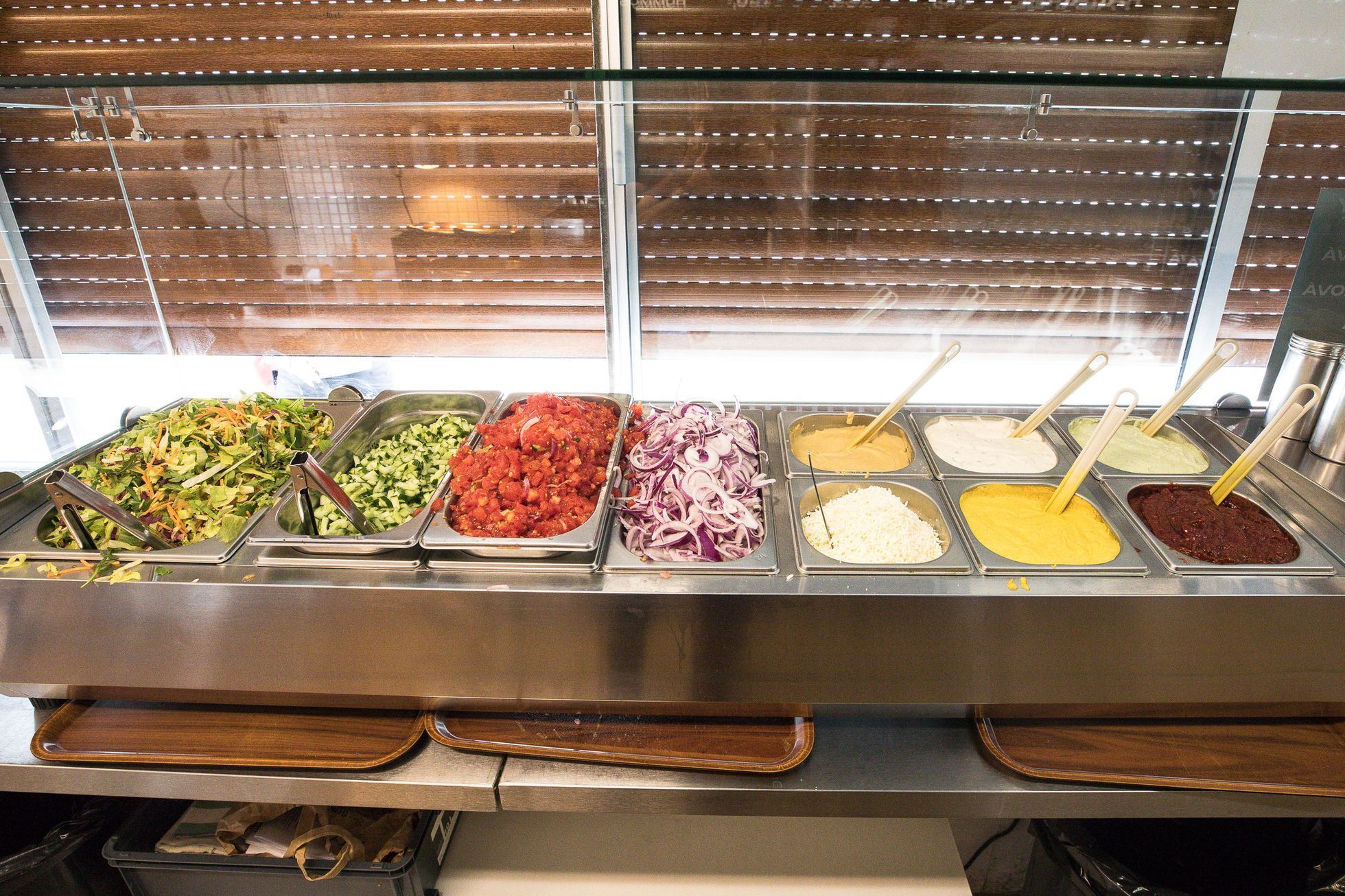 Gemüse Corner Kebab, zastávka Dvorce, bistro, jídlo, fastfood