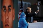 Trump urazil rodinu padlého muslima z US Army. Kritiku schytal i z vlastní strany