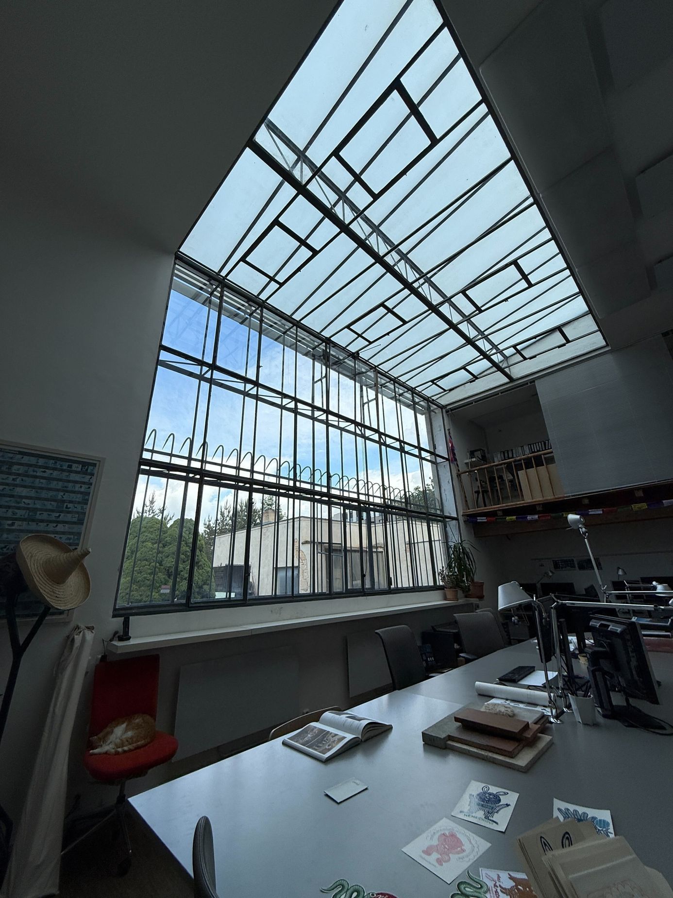 ateliér, sochy, Sochařský ateliér Jana Laudy, Olgoj Chorchoj