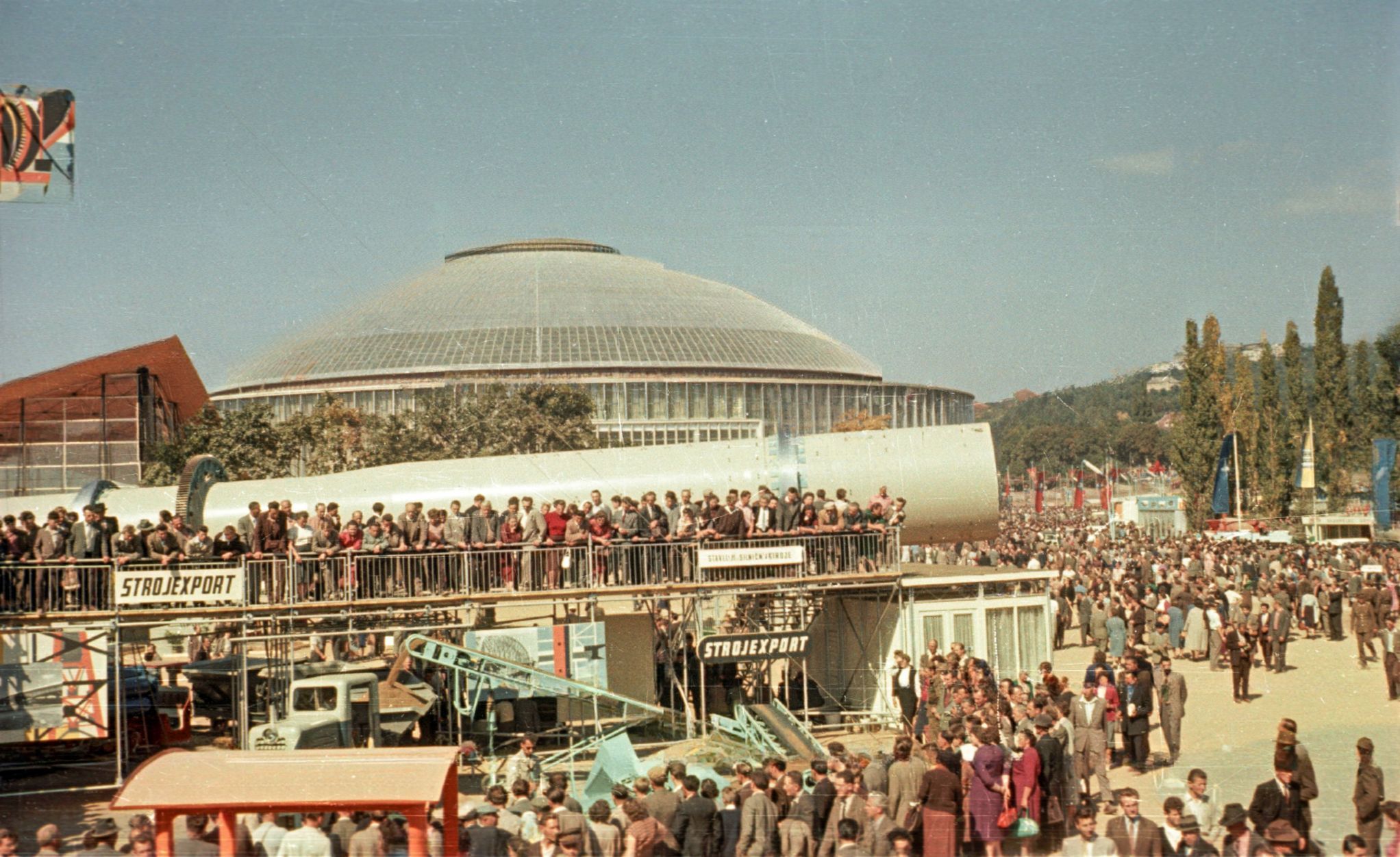 Barevné fotografie, retro, Československo, domácí