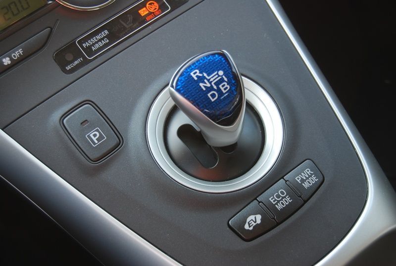 Test spotřeby Toyota Auris HSD