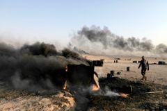 Boje o Rakku sílí. Mezinárodní koalice chce zcela izolovat hlavní baštu Islámského státu