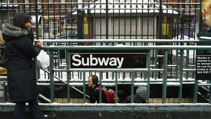 Incident se odehrál v newyorském metru.