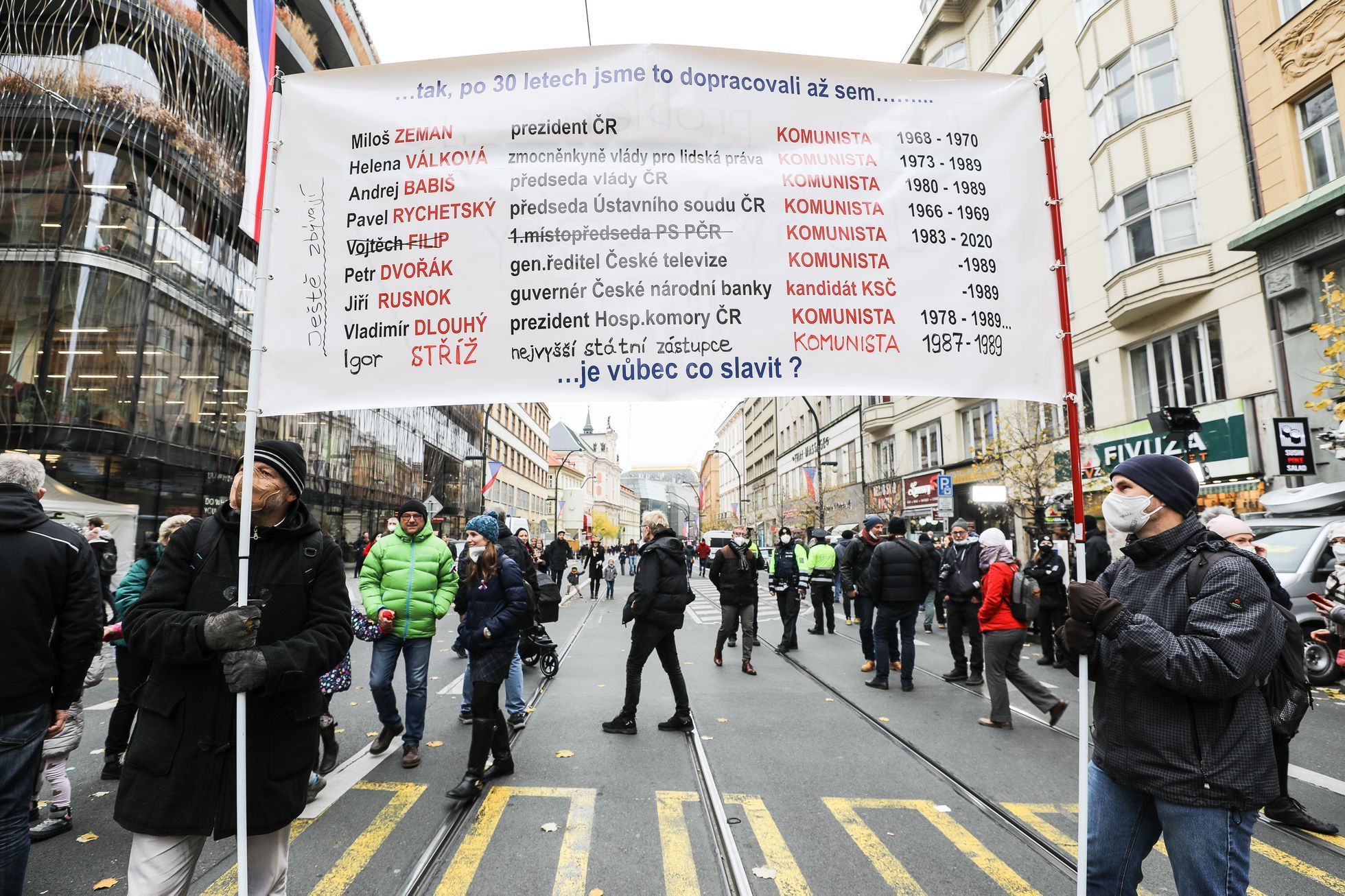 17. listopad 2021, státní svátek, Sametová revoluce, 17. 11. 2021, Národní třída, Hlávkova kolej