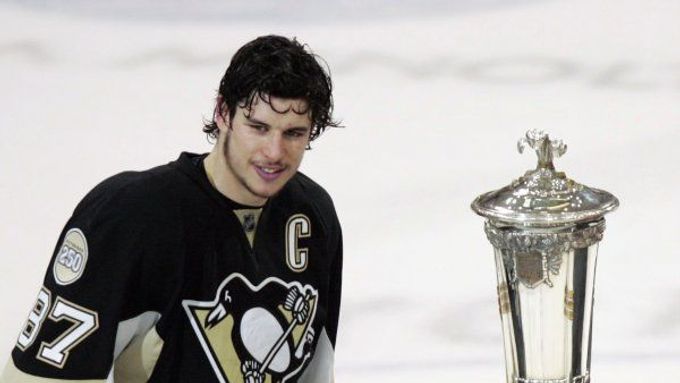 Sidney Crosby si během výluky hledá angažmá v KHL a Švýcarsku.