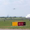 DC-3 na letišti v Ruzyni