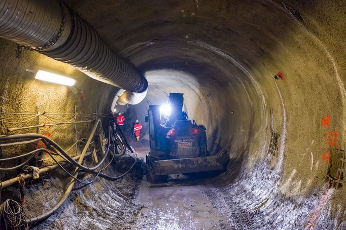 Geologický průzkum pro metro D - lokalita OL1 na rohu ulic Na Strži a Antala Staška.