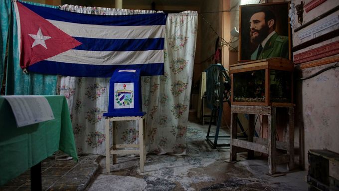 Kubánská volební místnost.