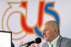 Obviněného Janstu nahradil v čele České unie sportu Boháč. Zvolen byl jednomyslně