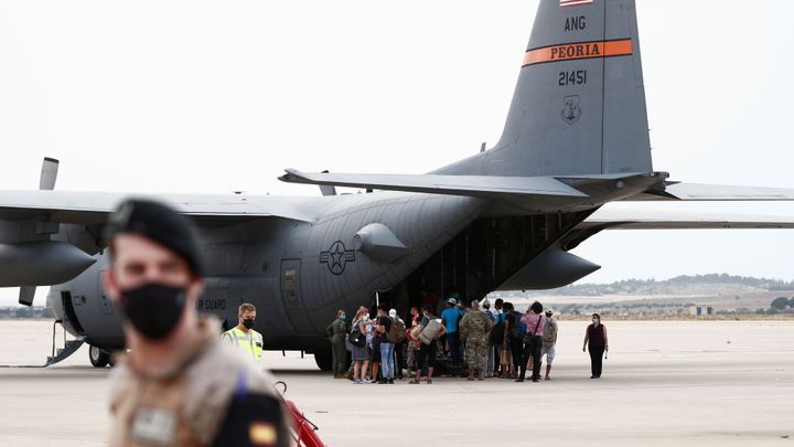 Afghánistán začali opouštět první američtí vojáci, Rusko vysílá čtyři letadla; Zdroj foto: Reuters