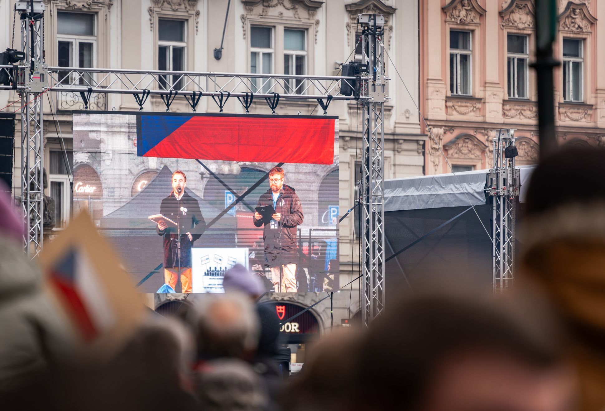 Národní třída, Staroměstské náměstí, 17. listopad, výročí, státní svátek, svíčky