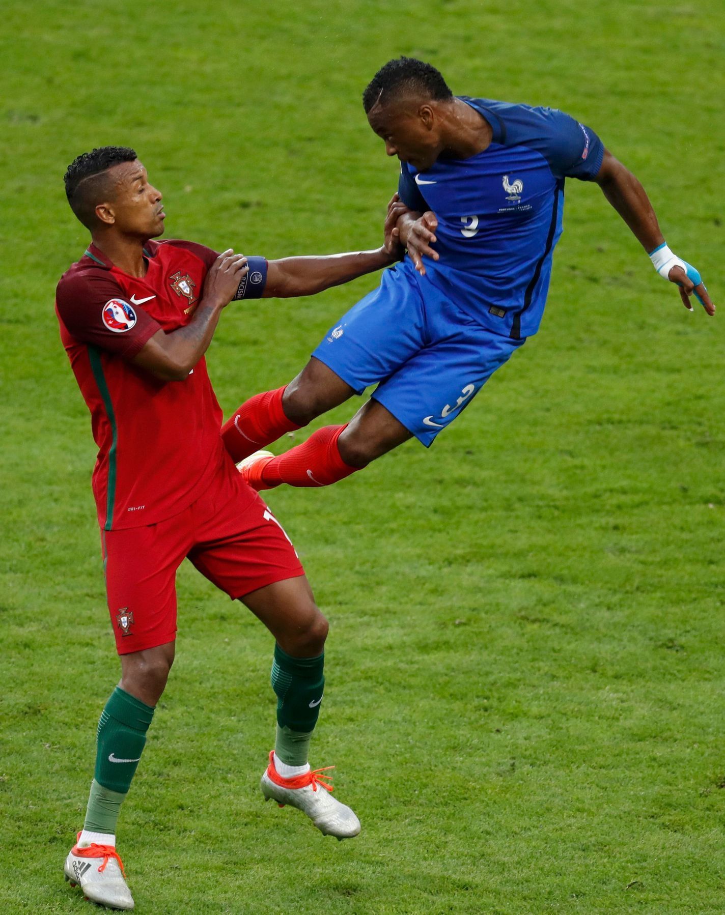 Euro 2016, finále Francie-Portugalsko: Patrice Evra - Nani