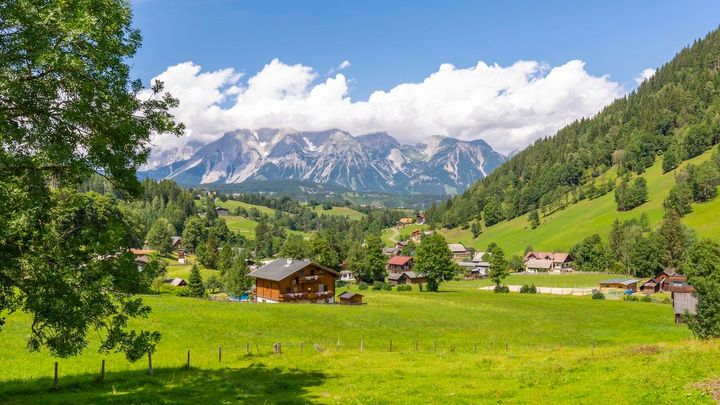 Turista z Česka utrpěl těžká zranění při výletě do hor ve Štýrsku