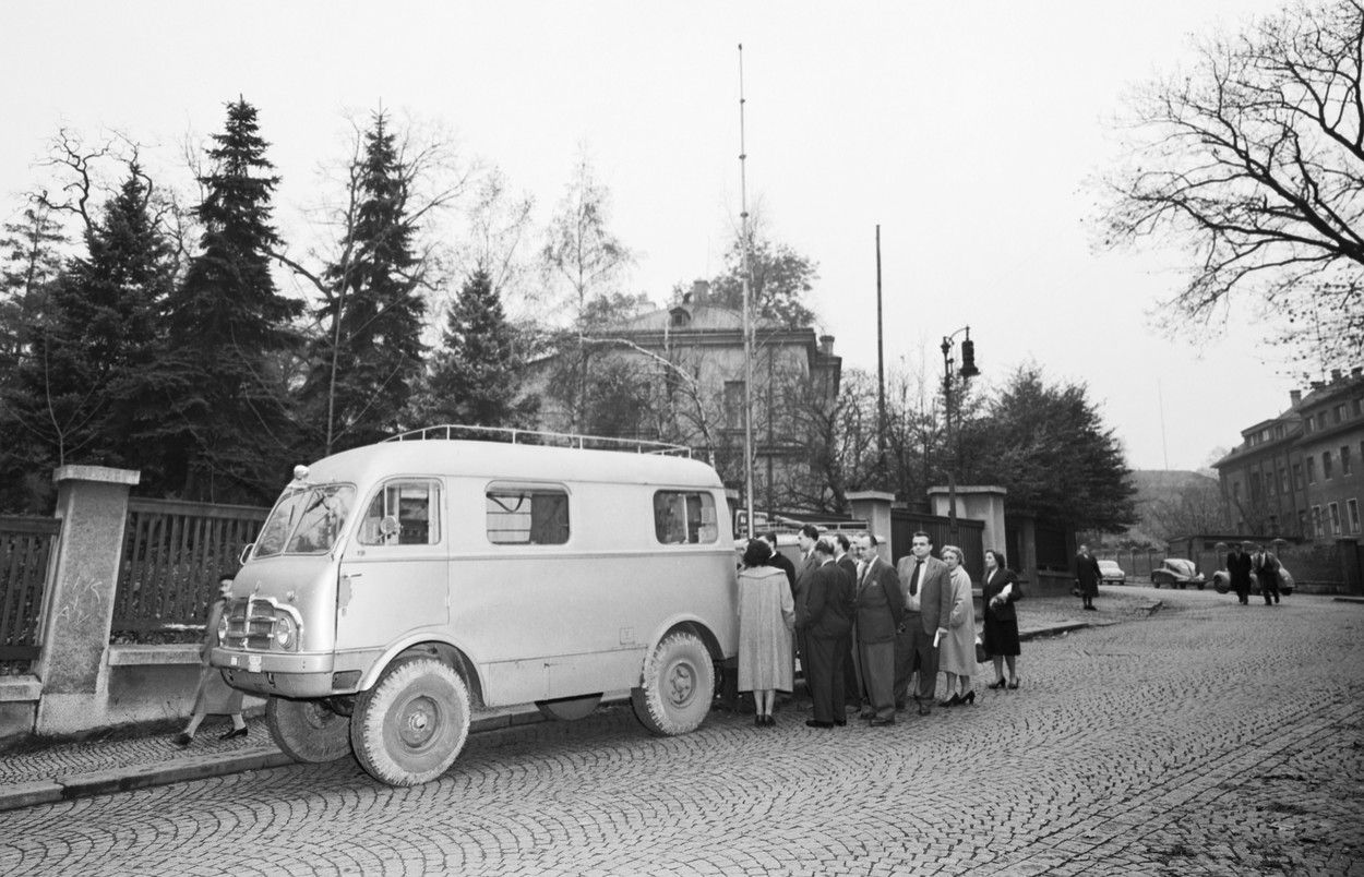 Tatra 805