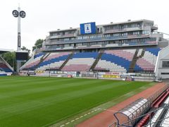 Opravená tribuna v Olomouci (Andrův stadion)