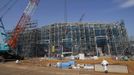 The multi-nuclide removal facility is seen under construction at Tokyo Electric Power Co. (TEPCO)'s tsunami-crippled Fukushima Daiichi nuclear power plant in Fukushima prefecture, March 6, 2013, ahead of the second-year of anniversary of the the March 11, 2011 tsunami and earthquake. REUTERS/Issei Kato (JAPAN - Tags: DISASTER ANNIVERSARY BUSINESS CONSTRUCTION ENERGY) Published: Bře. 6, 2013, 10:53 dop.