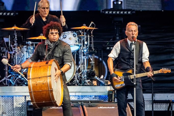 Americký rockový písničkář Bruce Springsteen vystoupil v neděli 15. května v pražských Letňanech.