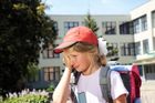 Vysvědčení českých škol: Výkon dobrý, ale spokojení nejsou žáci, učitelé ani rodiče