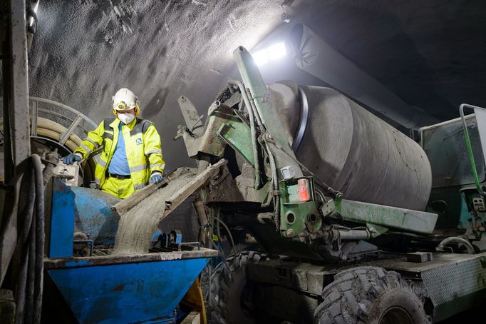 Geologický průzkum pro metro D - lokalita VO-OL mezi ulicemi Na Strži a Jankovská.