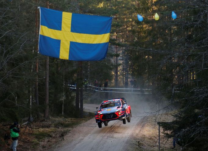 Ott Tänak v Hyundai na trati Švédské rallye 2020