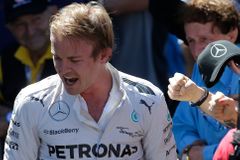 Kvalifikace v Silverstone pro Rosberga, Ferrari selhalo
