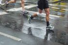 26. 9. - Berlínem proběhli maratonci. Mlze a dešti navzdory. Maratonskou fotogalerii si můžete prohlédnout - zde