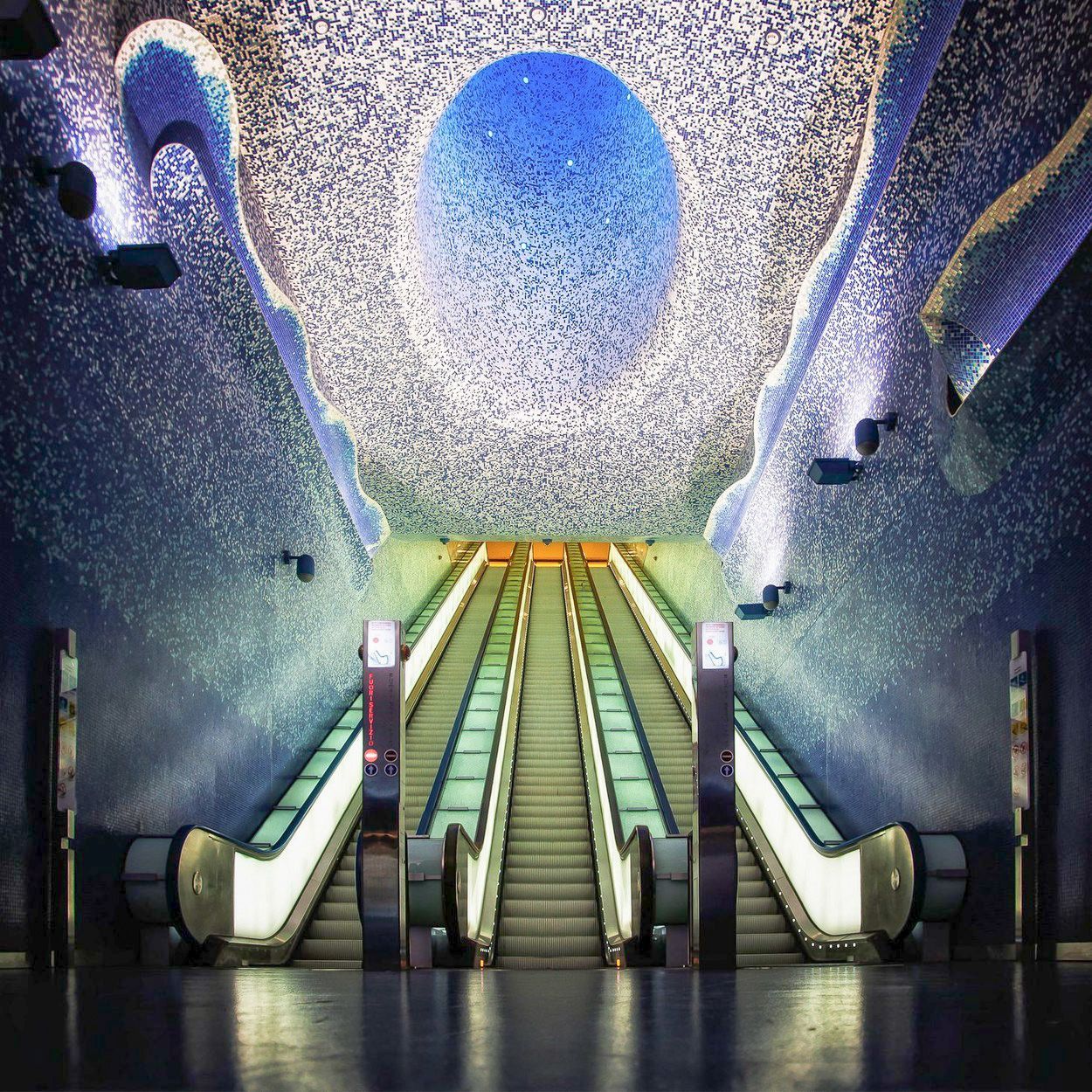 Toledo, Neapol, Itálie, Metro, stanice, doprava, zahraničí, Magazín