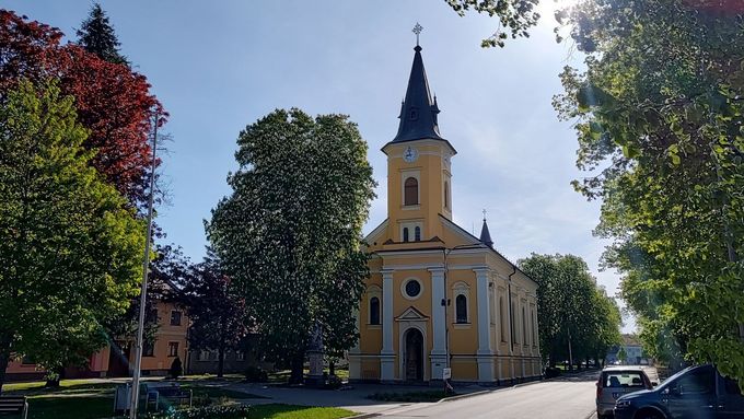 Kostel v Brodku u Přerova. 26. dubna 2025.