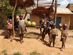 Ugandské děti mají radost z maličkostí, říká Lorenc.