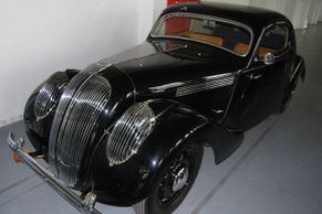Poklady z depozitáře muzea Škoda-auto