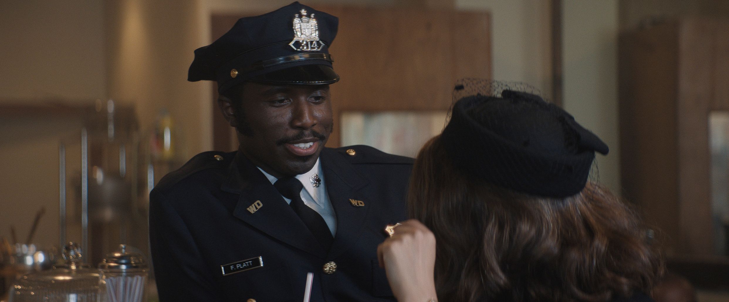 Žena v jezeře, seriál, 2024