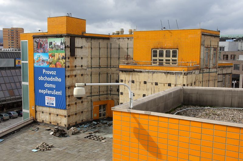 Obchodní dům Ještěd v Liberci před demolicí