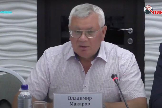 Bývalý zástupce vedoucího Hlavního ředitelství pro boj s extremismem Ministerstva vnitra Ruské federace Vladimir Makarov po propuštění v lednu 2023 „spáchal sebevraždu“.